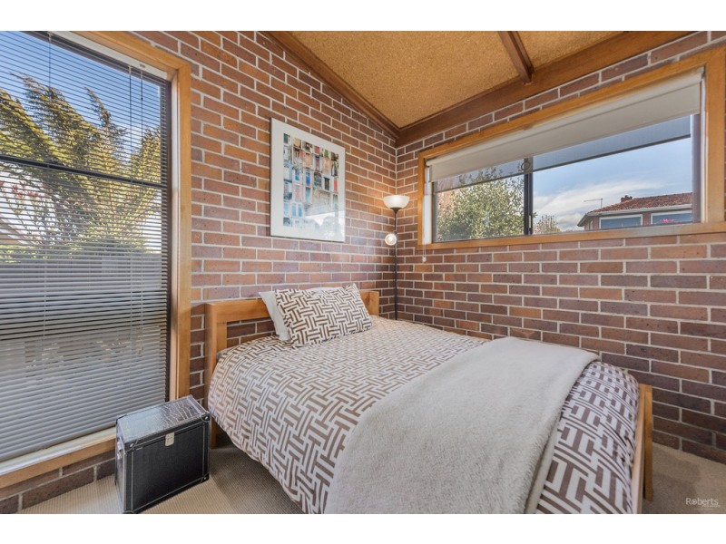 9 Burnett Crescent, West Ulverstone TAS 7315