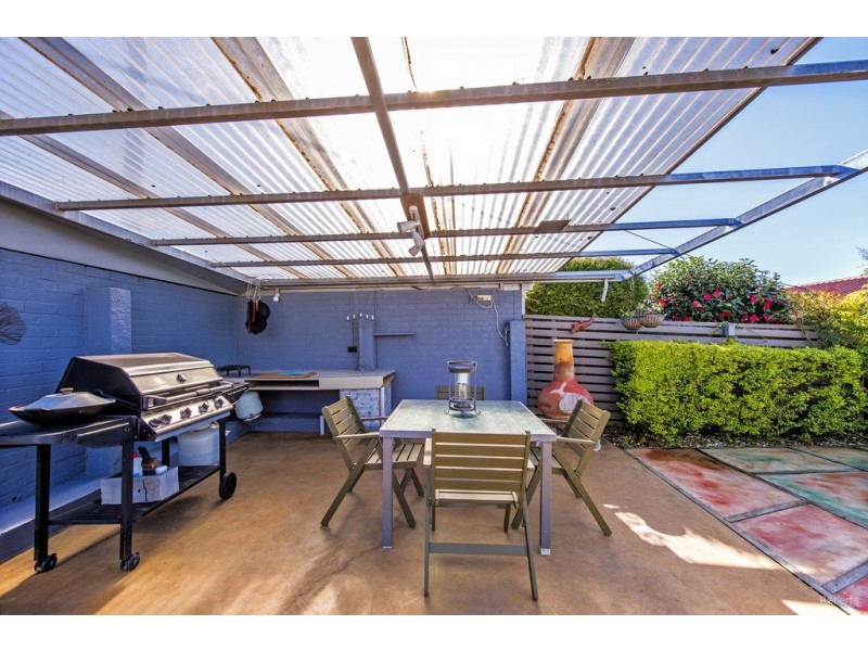 9 Burnett Crescent, West Ulverstone TAS 7315