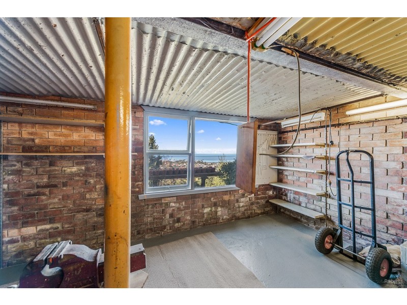 9 Burnett Crescent, West Ulverstone TAS 7315