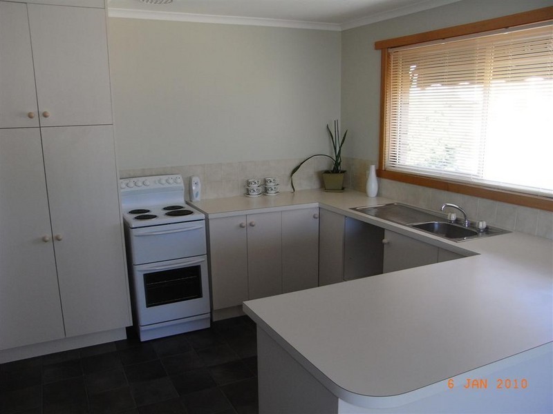 1/17 DOOLEY ST, Ulverstone TAS 7315