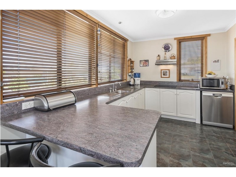 14 Jowett Street, West Ulverstone TAS 7315
