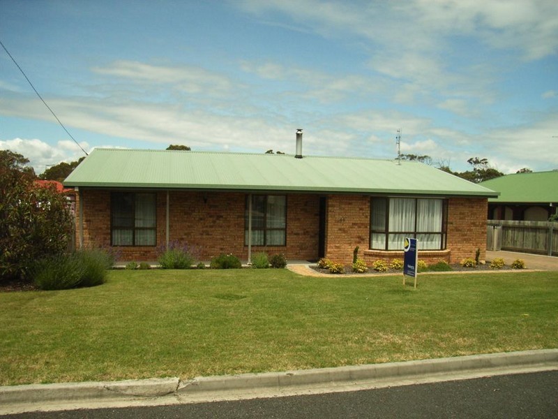 44 Susan Street, Turners Beach TAS 7315
