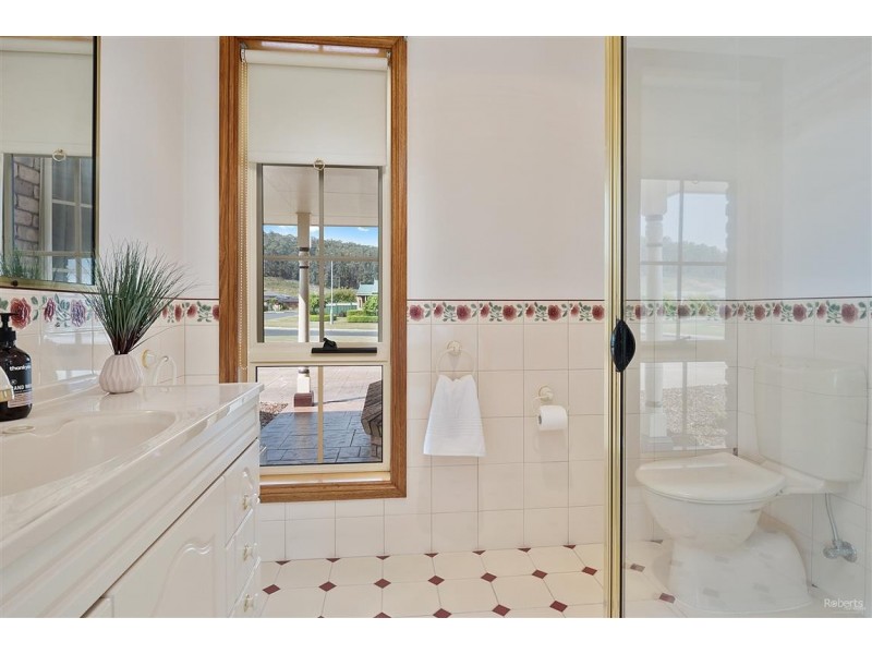 3 Racecourse Crescent, Turners Beach TAS 7315