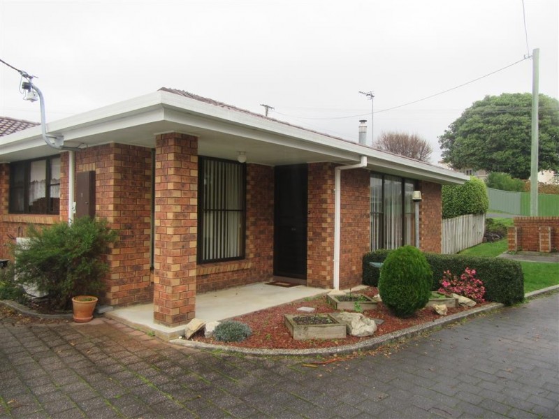 2/25 Amherst Street, West Ulverstone TAS 7315