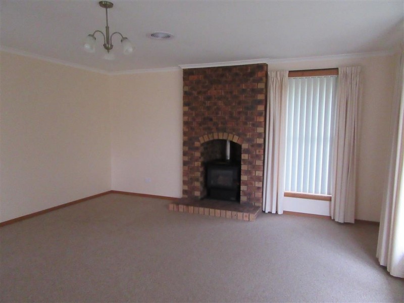 2/25 Amherst Street, West Ulverstone TAS 7315