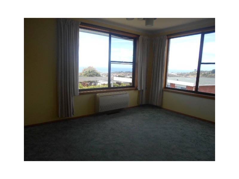 6 Laurel Place, Ulverstone TAS 7315