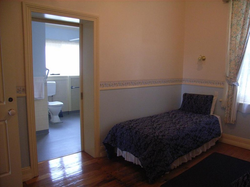1-3 Victoria Street, Ulverstone TAS 7315