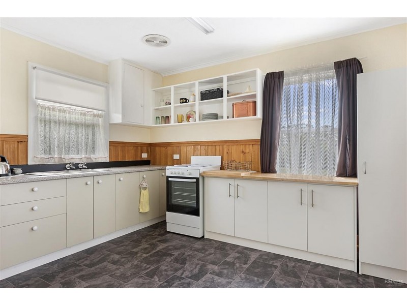 7 Henslowes Road, Ulverstone TAS 7315