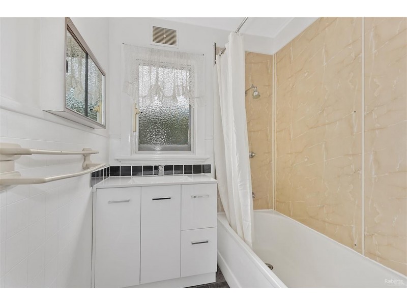 7 Henslowes Road, Ulverstone TAS 7315