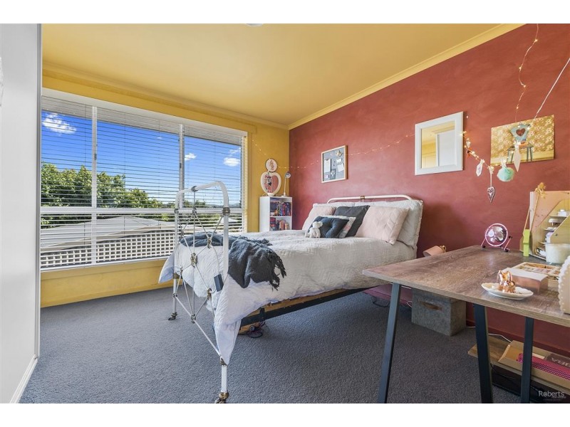 68 Upper Maud Street, West Ulverstone TAS 7315