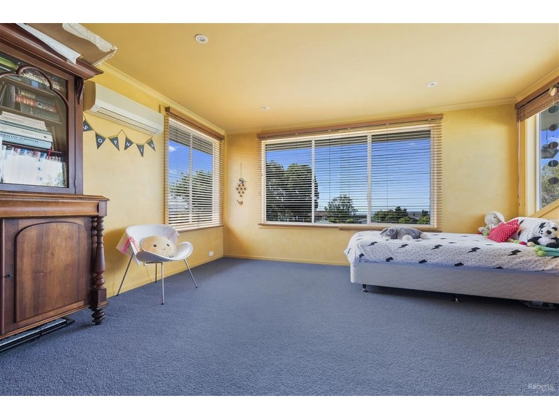 68 Upper Maud Street, West Ulverstone TAS 7315