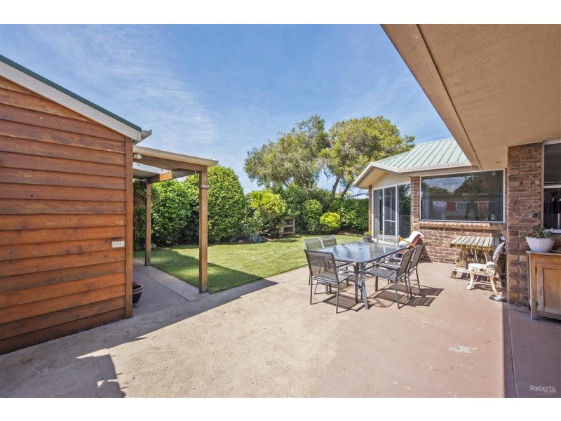 68 Upper Maud Street, West Ulverstone TAS 7315