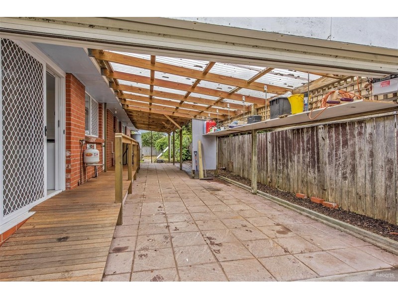1 Highfield Crescent, West Ulverstone TAS 7315
