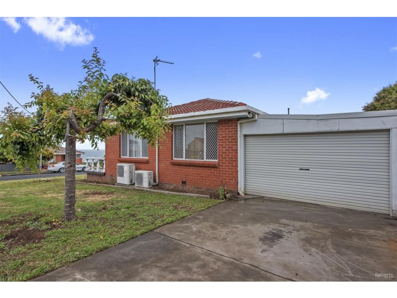1 Highfield Crescent, West Ulverstone TAS 7315