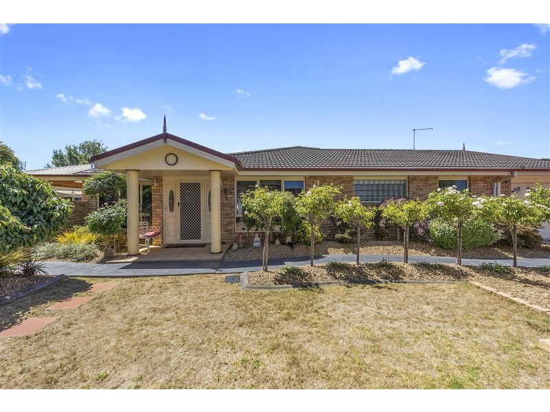 2 Miami Place, West Ulverstone TAS 7315