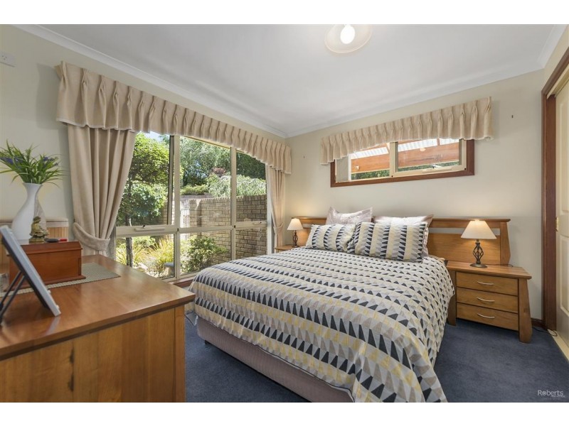 2 Miami Place, West Ulverstone TAS 7315