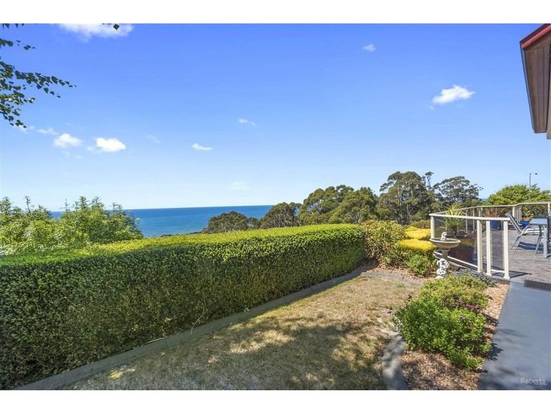 2 Miami Place, West Ulverstone TAS 7315
