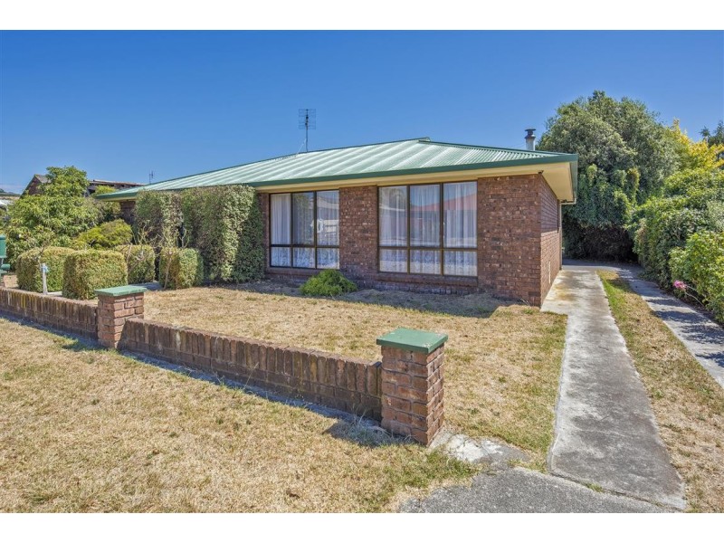 2 Lowry Place, Turners Beach TAS 7315