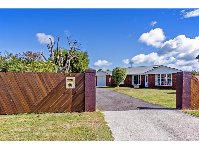 1 Rose Court, Turners Beach TAS 7315