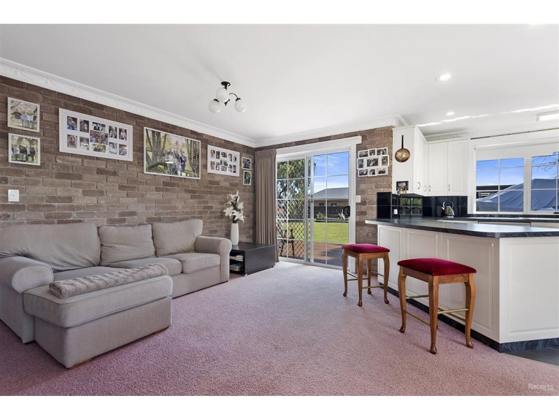 1 Rose Court, Turners Beach TAS 7315