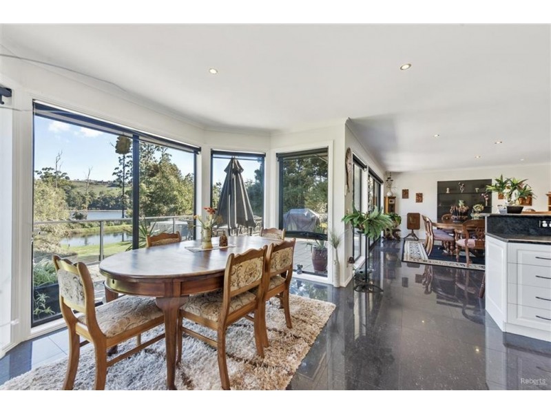 2B Bladen-Lee Crescent, West Ulverstone TAS 7315