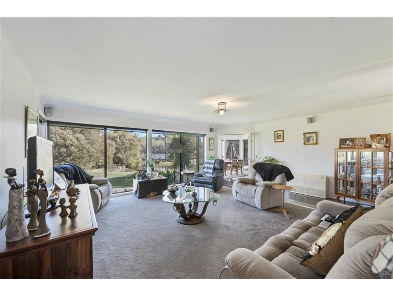 2B Bladen-Lee Crescent, West Ulverstone TAS 7315