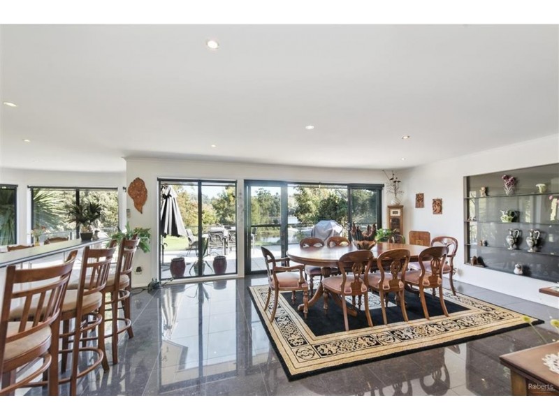 2B Bladen-Lee Crescent, West Ulverstone TAS 7315