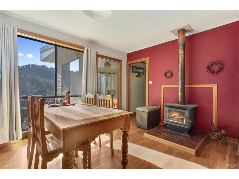 92 Cradle Mountain Road, Wilmot TAS 7310