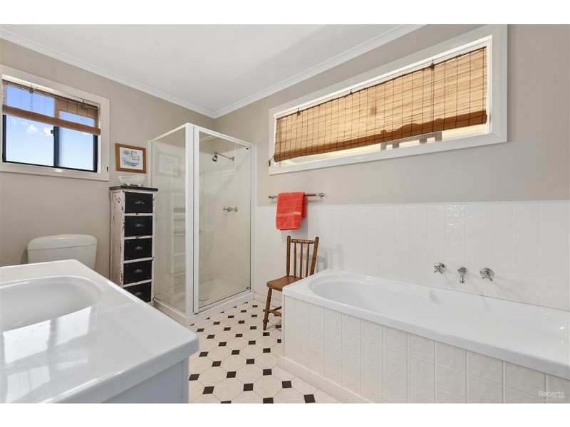 92 Cradle Mountain Road, Wilmot TAS 7310