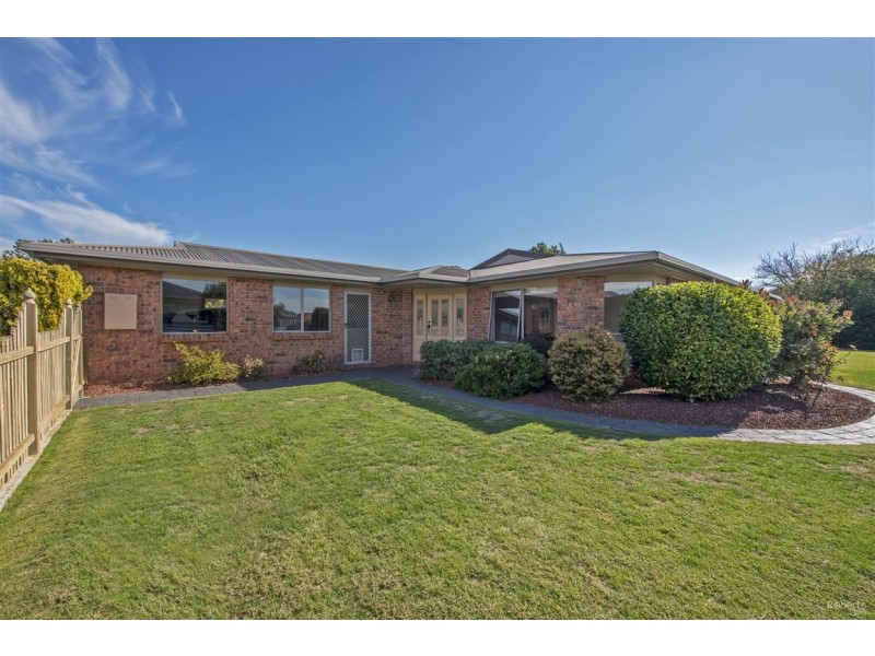 10 Banks Place, Turners Beach TAS 7315