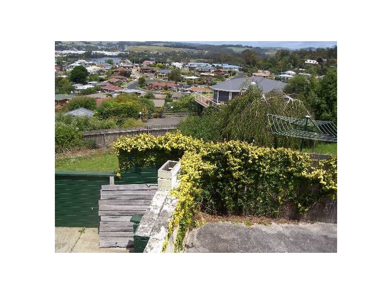 63 UPPER MAUD ST, Ulverstone TAS 7315