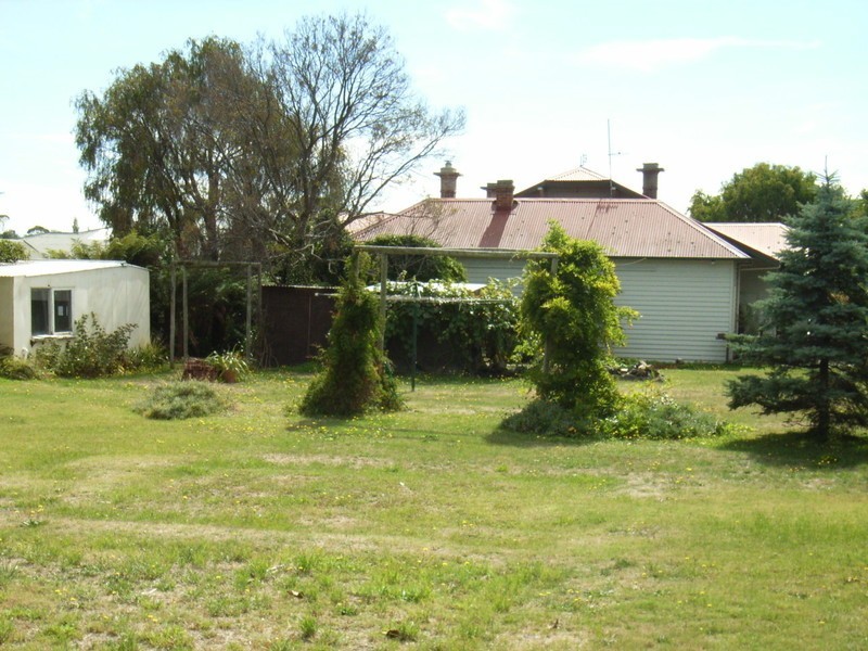 4 Riverside Avenue, Ulverstone TAS 7315