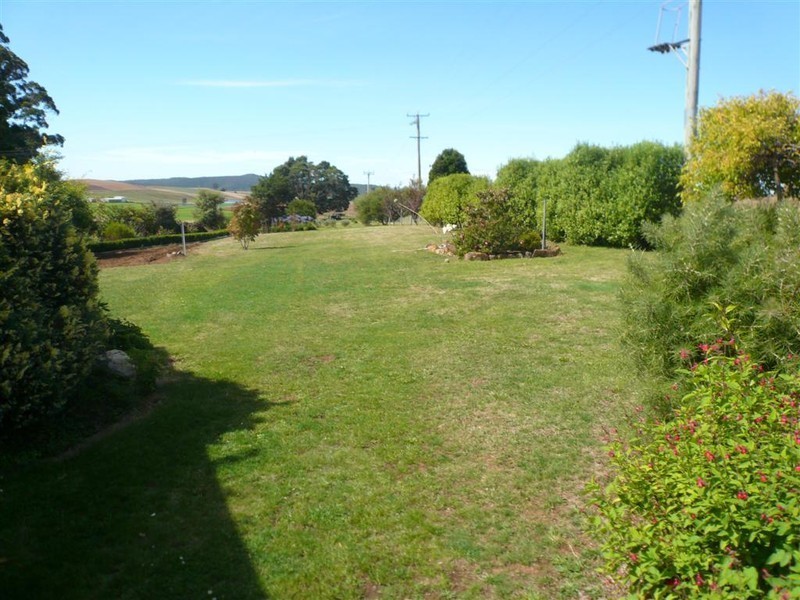 Cnr Swamp and Kindred Roads, Kindred TAS 7310