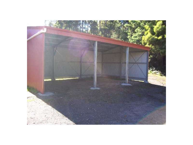 839 Castra RD, Spalford TAS 7315