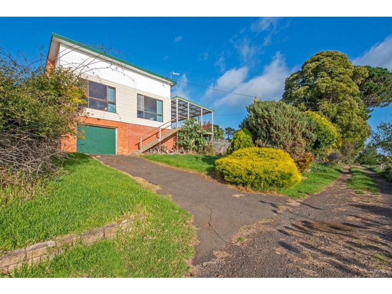 79 Zig Zag Road, Sulphur Creek TAS 7316