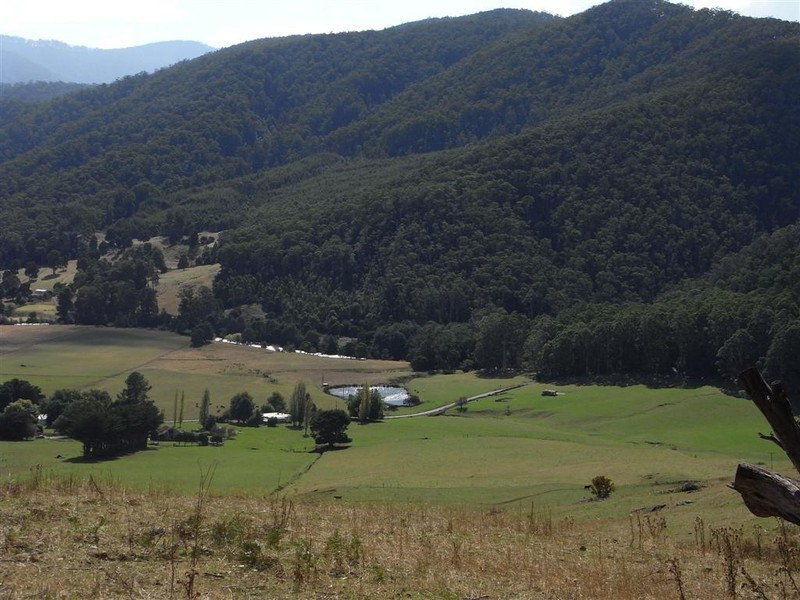 220 Raymond Road, Gunns Plains TAS 7315