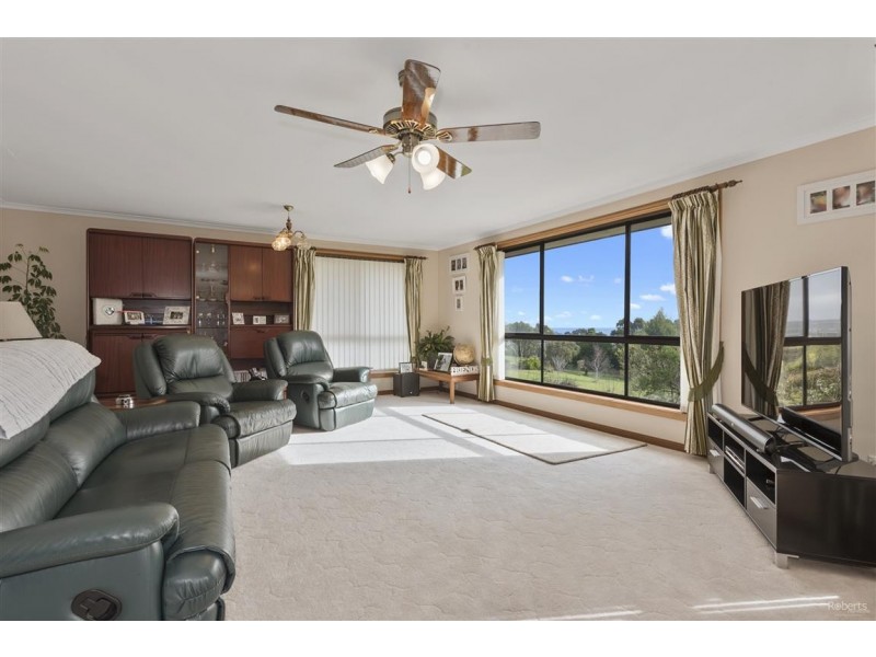 16 Merinda Drive, Ulverstone TAS 7315