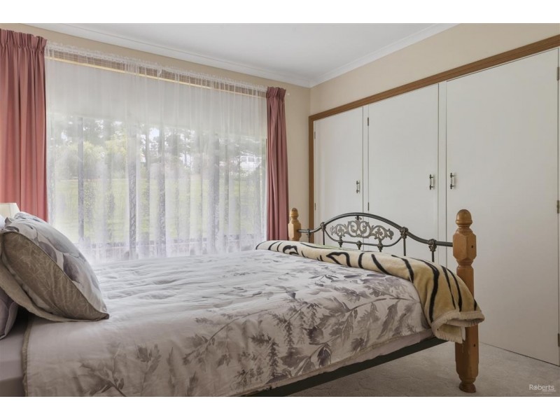 16 Merinda Drive, Ulverstone TAS 7315