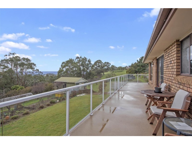 16 Merinda Drive, Ulverstone TAS 7315
