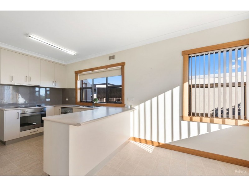 17 Parsons Street, Ulverstone TAS 7315