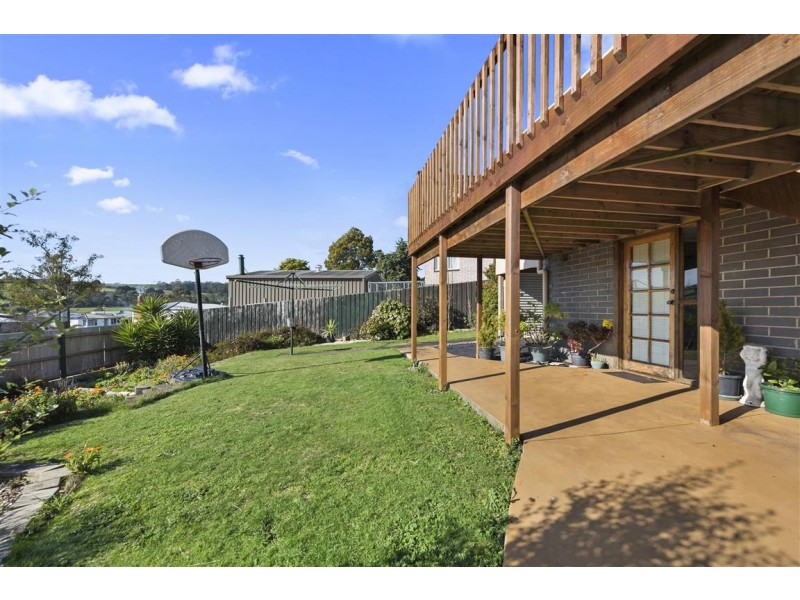 11 Barker Street, Ulverstone TAS 7315