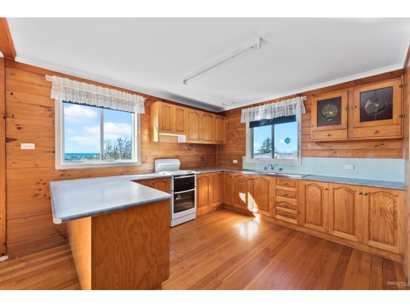 25 Amy Street, West Ulverstone TAS 7315