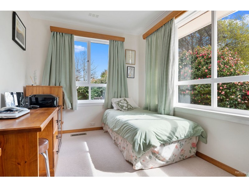 2 New Street, Ulverstone TAS 7315