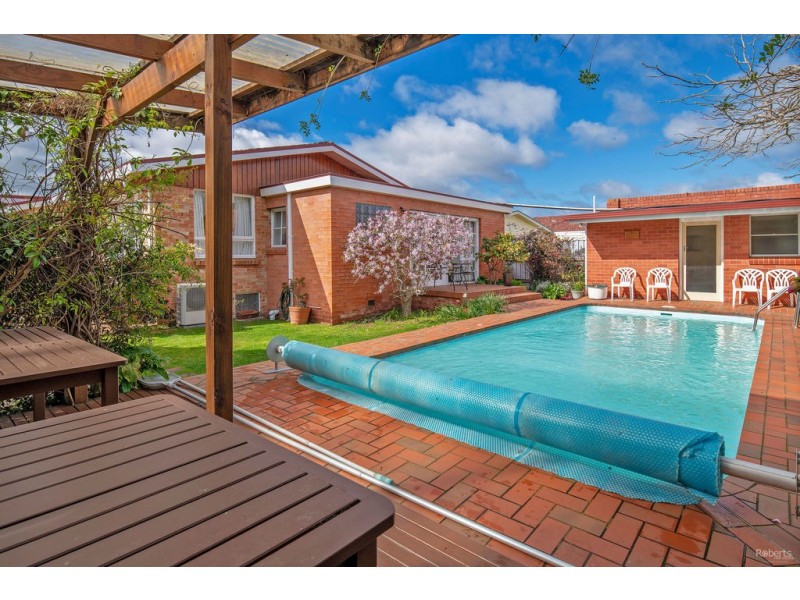 2 New Street, Ulverstone TAS 7315