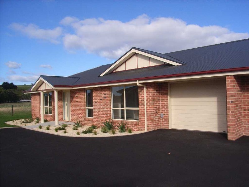 Unit 2 / 2 Parson Street, Ulverstone TAS 7315