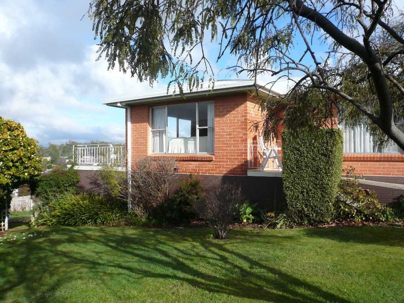 75 Upper Maud Street, Ulverstone TAS 7315