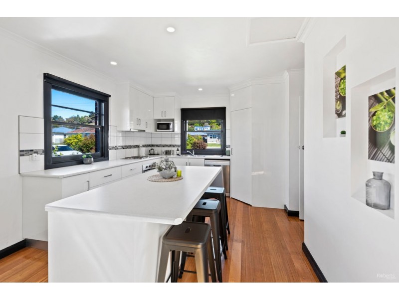 83 Leven Street, Ulverstone TAS 7315