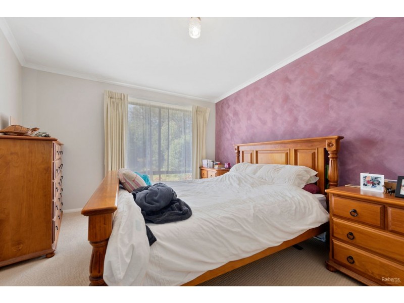 29 South Road, Penguin TAS 7316