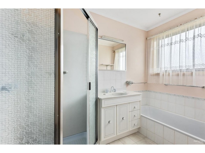 4/18 Leven Street, Ulverstone TAS 7315