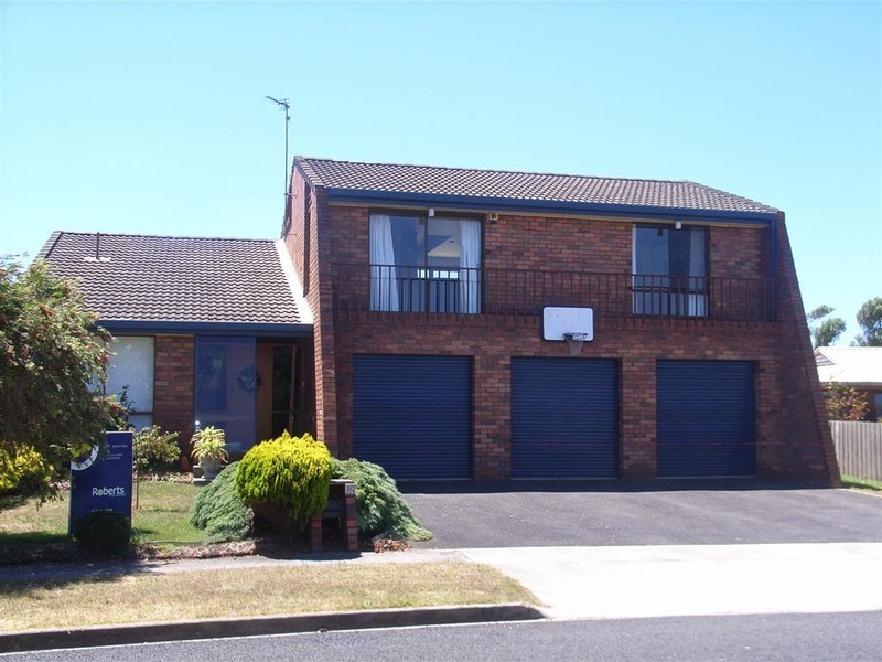 16 Ocean Drive, Ulverstone TAS 7315